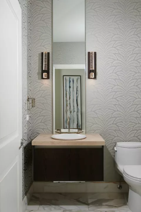 Bath - 363 E Wacker Dr #3009, Chicago, IL 60601 photo 5 of 5