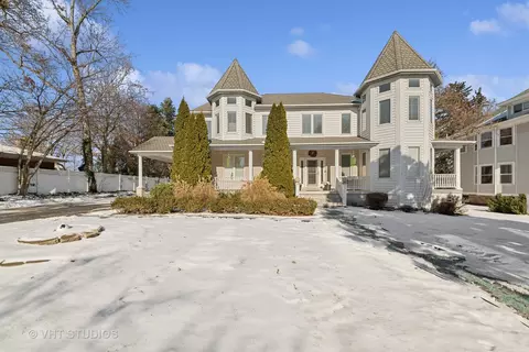 238 W Maple St, Lombard, IL 60148