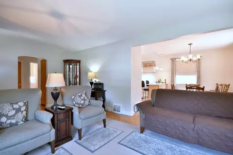 2323 S 4th Ave, North Riverside, IL 60546 photo 4