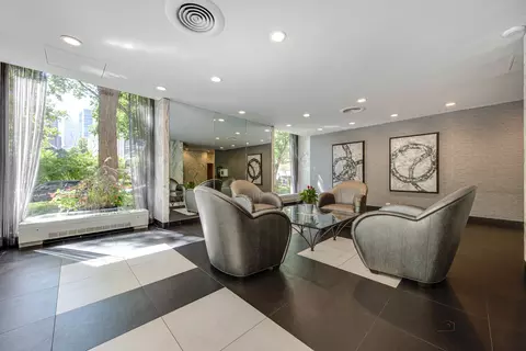 Living - 222 E Pearson St #609, Chicago, IL 60611 photo 1 of 6