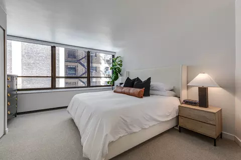 Bedroom - 222 E Pearson St #609, Chicago, IL 60611 photo 1 of 5