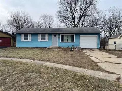 4542 Tenby Ct, Loves Park, IL 61111