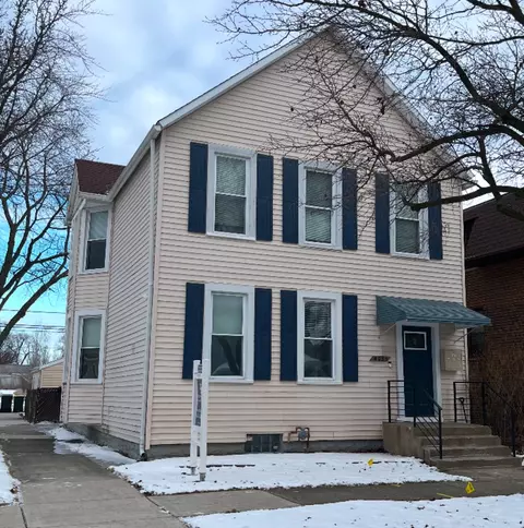 4055 Prairie Ave, Schiller Park, IL 60176