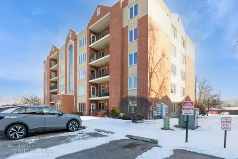 2321 183rd St #1NE, Homewood, IL 60430
