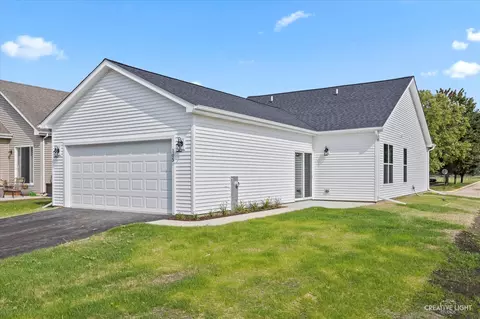104 Riverbend Dr, Genoa, IL 60135 photo 25