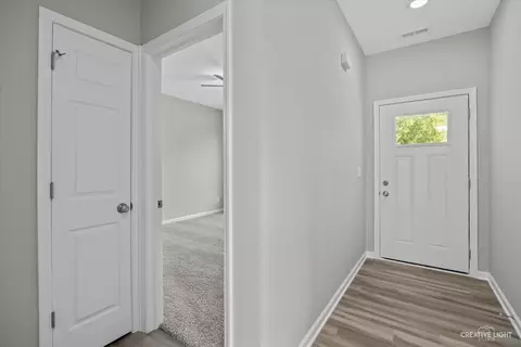 104 Riverbend Dr, Genoa, IL 60135 photo 5