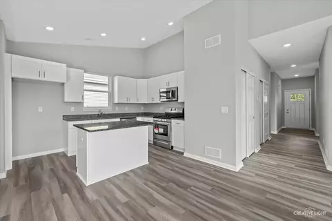 104 Riverbend Dr, Genoa, IL 60135 photo 17