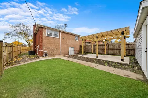 Exterior - 164 E 122nd St, Chicago, IL 60628 photo 4 of 4