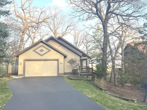 2345 N Westwood Ln, Palatine, IL 60074
