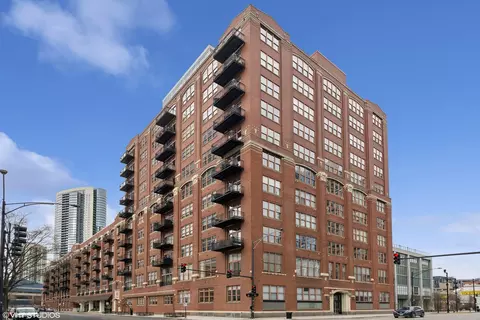 360 W Illinois St #4G, Chicago, IL 60654