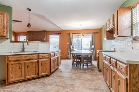 1511 Oriole Ln, Plainfield, IL 60586 photo 12