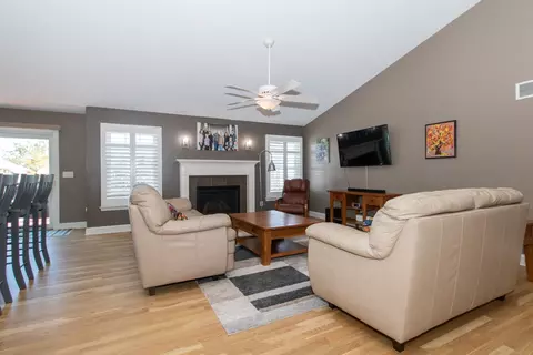 2485 Heather Ridge Dr, Normal, IL 61761 photo 7
