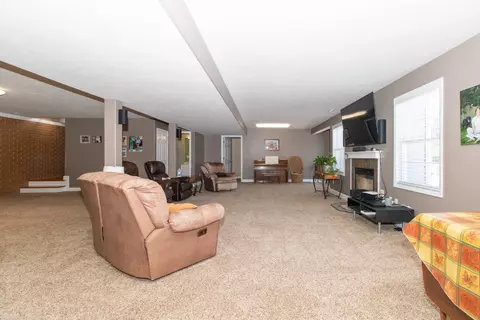 2485 Heather Ridge Dr, Normal, IL 61761 photo 40