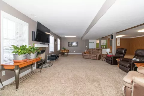 2485 Heather Ridge Dr, Normal, IL 61761 photo 36