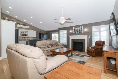 2485 Heather Ridge Dr, Normal, IL 61761 photo 13