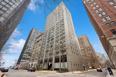 253 E Delaware Pl #16G, Chicago, IL 60611