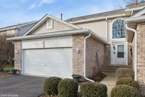 252 Firenze Dr, Cary, IL 60013