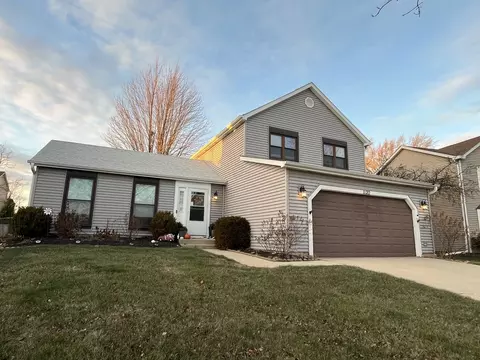 Exterior - 1120 Warington Ln, Hoffman Estates, IL 60169 photo 2 of 6