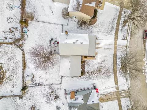 View/Area - 1120 Warington Ln, Hoffman Estates, IL 60169 photo 5 of 8