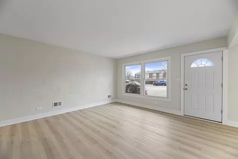 1996 Hancock Dr #0, Hoffman Estates, IL 60169 photo 8