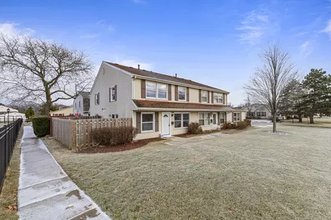 1996 Hancock Dr #0, Hoffman Estates, IL 60169 photo 25