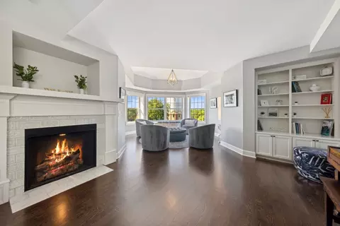 10 E Burlington Ave #4A, Riverside, IL 60546 photo 11