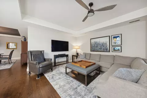 10 E Burlington Ave #4A, Riverside, IL 60546 photo 9