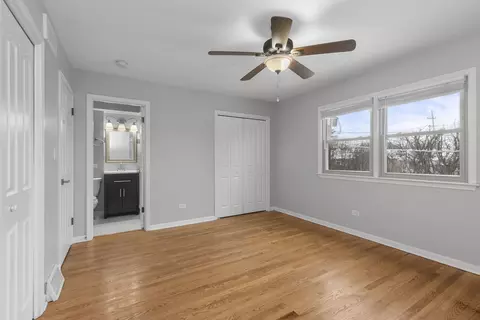 Bedroom - 2018 E Seneca Ln, Mount Prospect, IL 60056 photo 5 of 5