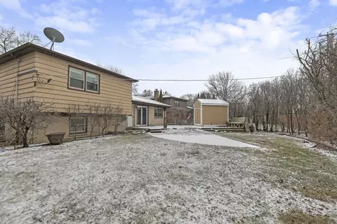 Exterior - 2018 E Seneca Ln, Mount Prospect, IL 60056 photo 3 of 3