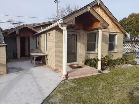 3222 N Ottawa Ave, Chicago, IL 60634