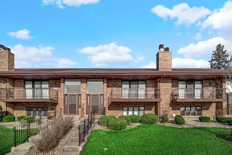 10934 Colorado Ct, Orland Park, IL 60467