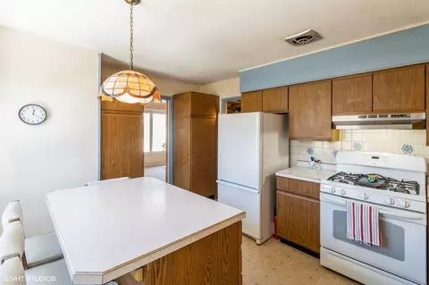 3007 Starling Ln, Rolling Meadows, IL 60008 photo 5