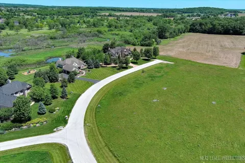 13 Derek Dr, Elburn, IL 60119 photo 7