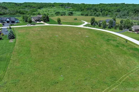 13 Derek Dr, Elburn, IL 60119 photo 9