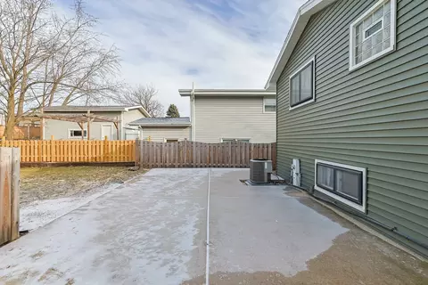 1607 Elm St, Wheaton, IL 60189 photo 27