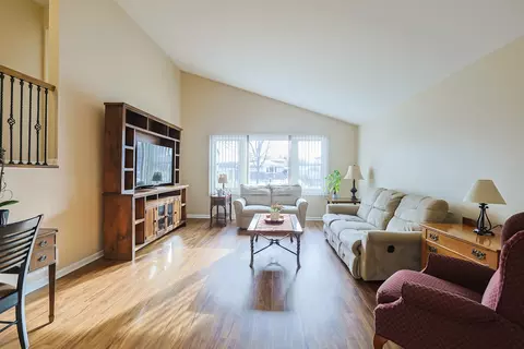 1607 Elm St, Wheaton, IL 60189 photo 5