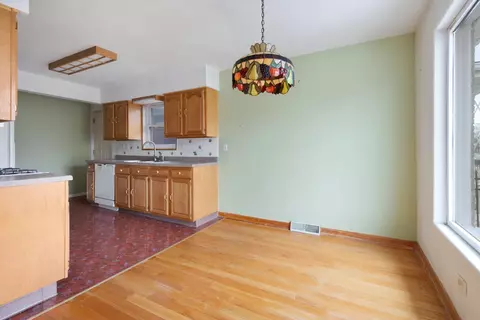 110 E 83rd St, Chicago, IL 60619 photo 8