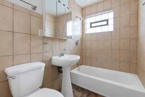 110 E 83rd St, Chicago, IL 60619 photo 15