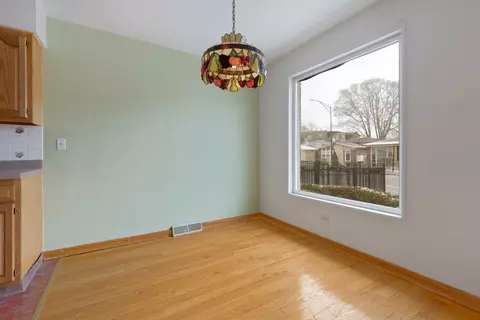 110 E 83rd St, Chicago, IL 60619 photo 7