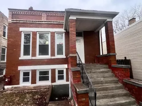 4253 W Augusta Blvd, Chicago, IL 60651
