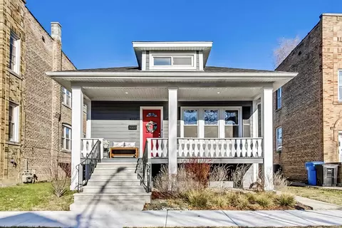 4310 W Belle Plaine Ave, Chicago, IL 60641