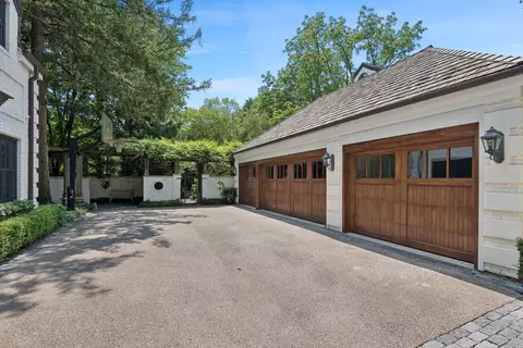 89 Indian Hill Rd, Winnetka, IL 60093 photo 9