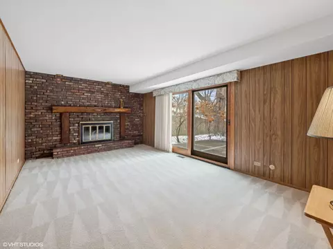 750 Dixon Ct, Hoffman Estates, IL 60192 photo 12