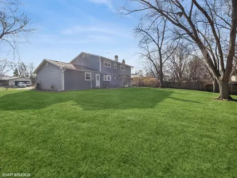 750 Dixon Ct, Hoffman Estates, IL 60192 photo 26