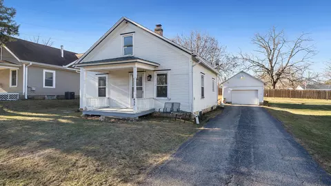 433 Jefferson St, Pecatonica, IL 61063