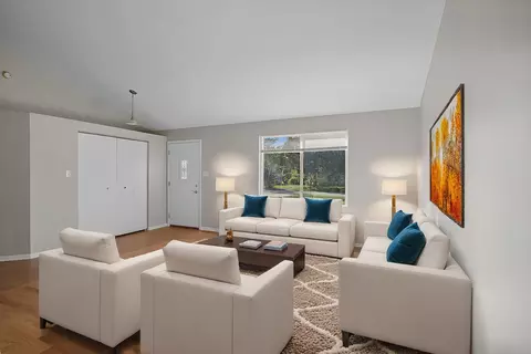 Living - 16119 Homan Ave, Markham, IL 60428 photo 1 of 5