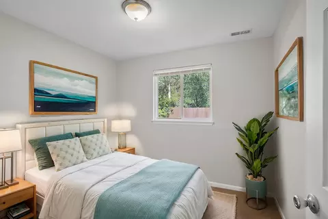 Bedroom - 16119 Homan Ave, Markham, IL 60428 photo 6 of 7