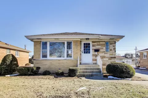 8441 N Osceola Ave, Niles, IL 60714