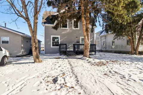 2703 Gilead Ave, Zion, IL 60099
