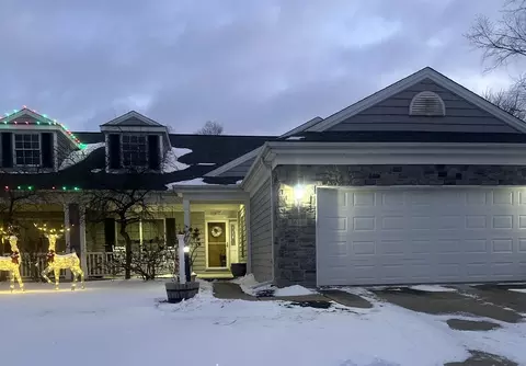 1636 Cobblefield Rd, Champaign, IL 61822